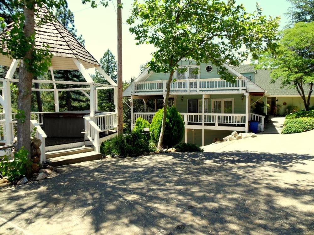 Berkshire Inn Groveland Exteriér fotografie