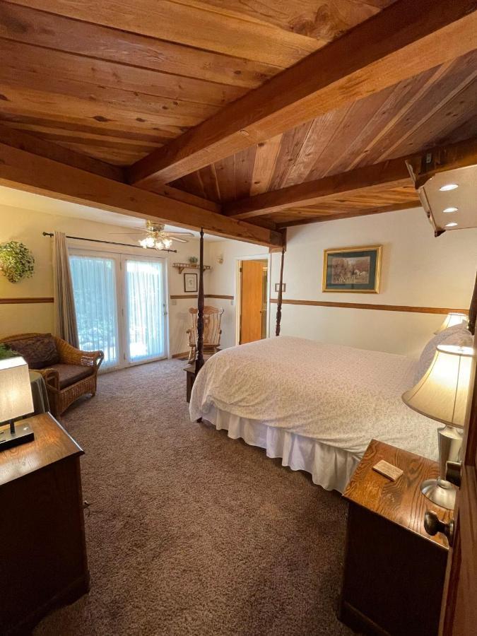Berkshire Inn Groveland Exteriér fotografie