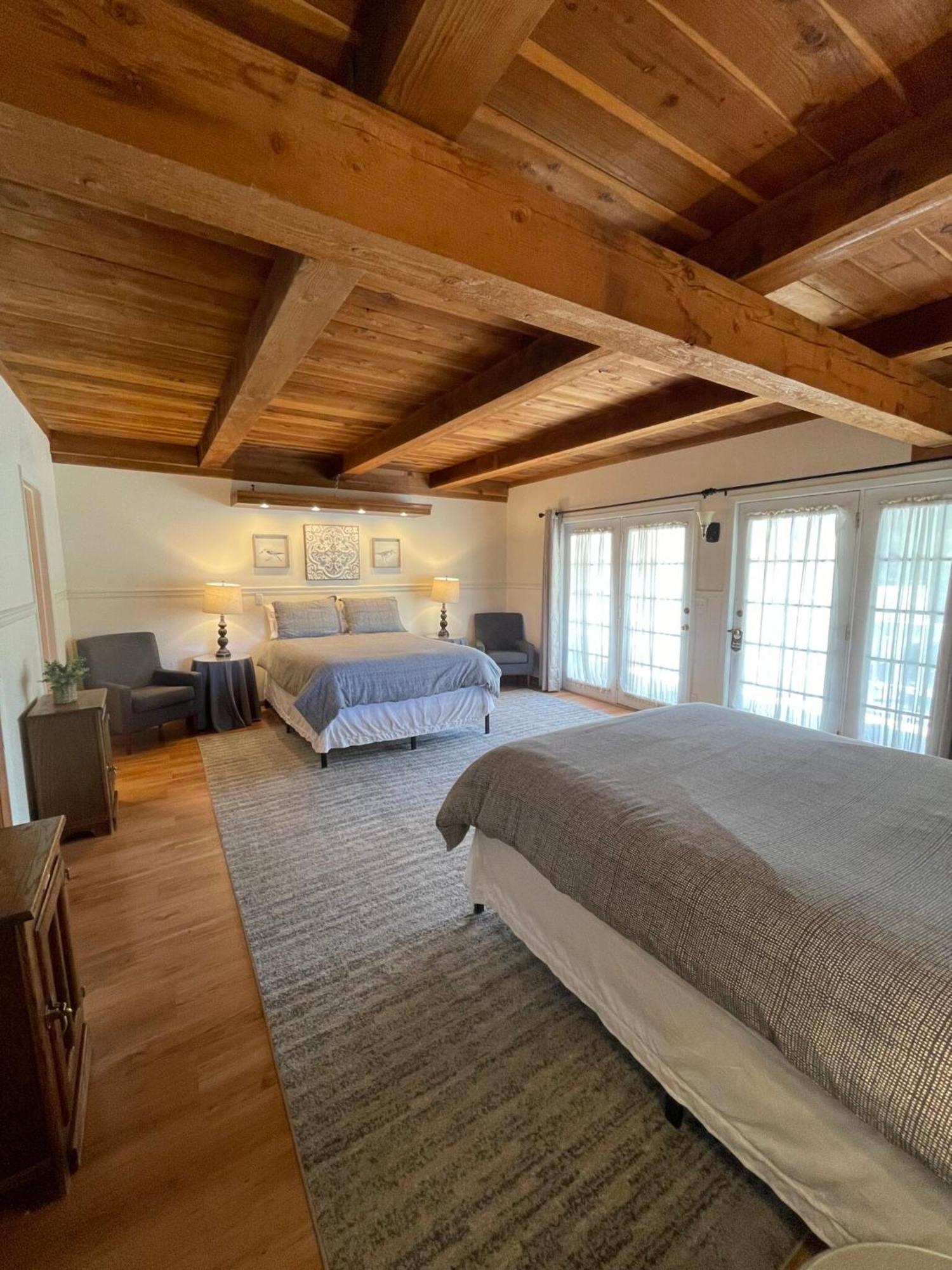 Berkshire Inn Groveland Exteriér fotografie
